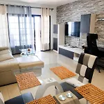 Beautiful And Luxurious With Heated Pool And Free Wi-fi In Playa Blanca. Villa Playa Blanca (Lanzarote)