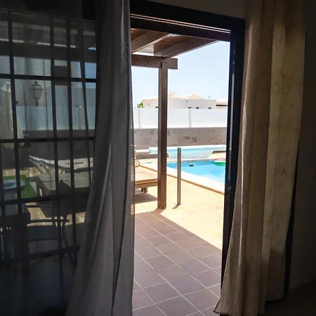Beautiful And Luxurious With Heated Pool And Free Wi-fi In Playa Blanca. فيلة *