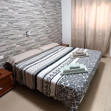 Beautiful And Luxurious With Heated Pool And Free Wi-fi In Playa Blanca. Villa Playa Blanca (Lanzarote)